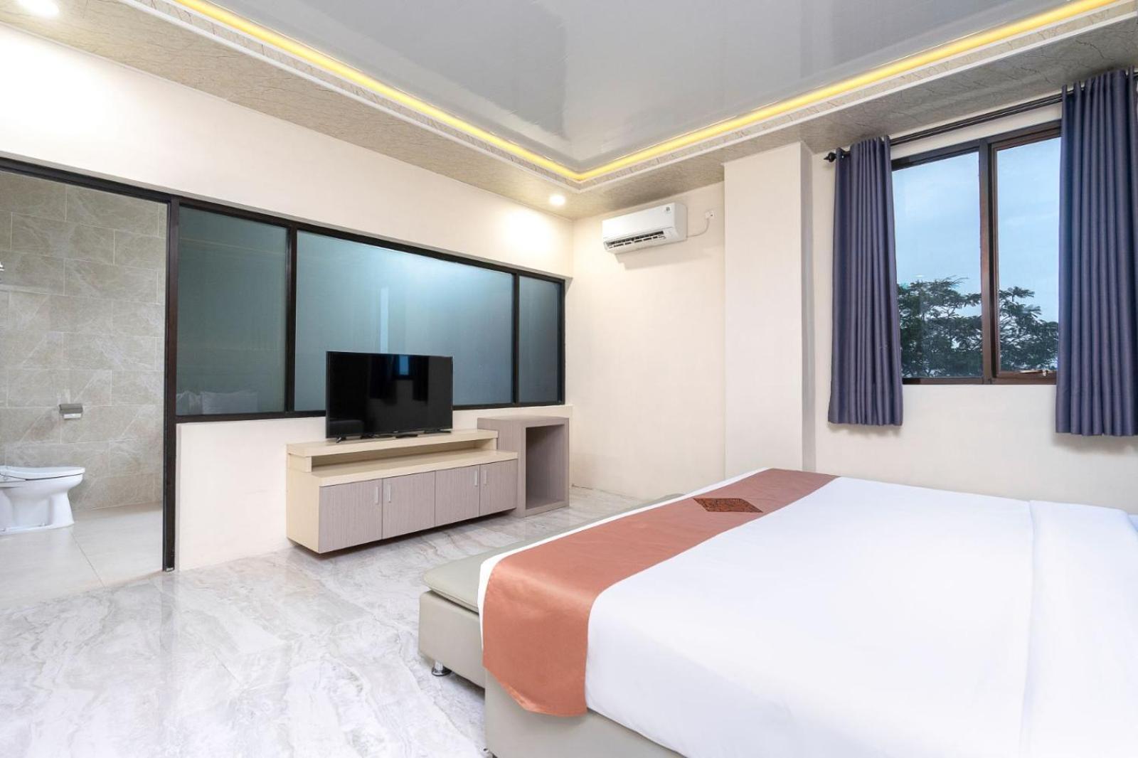 Grand Valonia Hotel Jember Luaran gambar