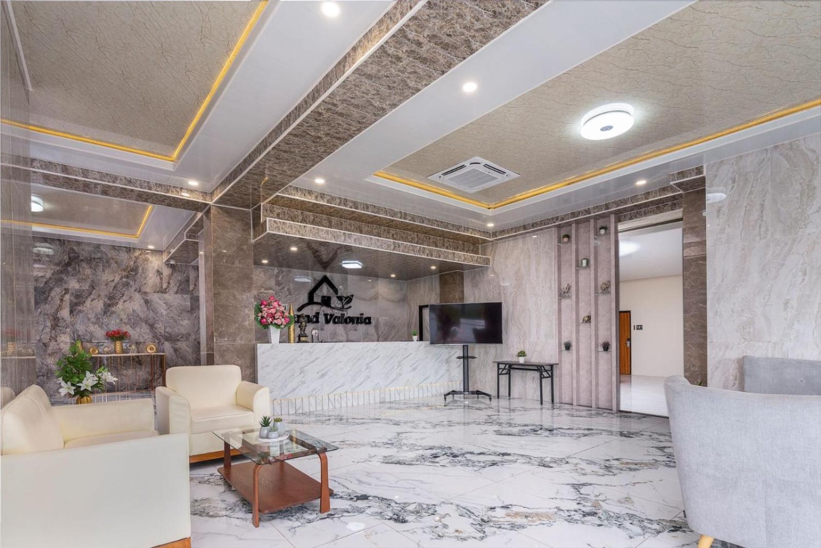 Grand Valonia Hotel Jember Luaran gambar